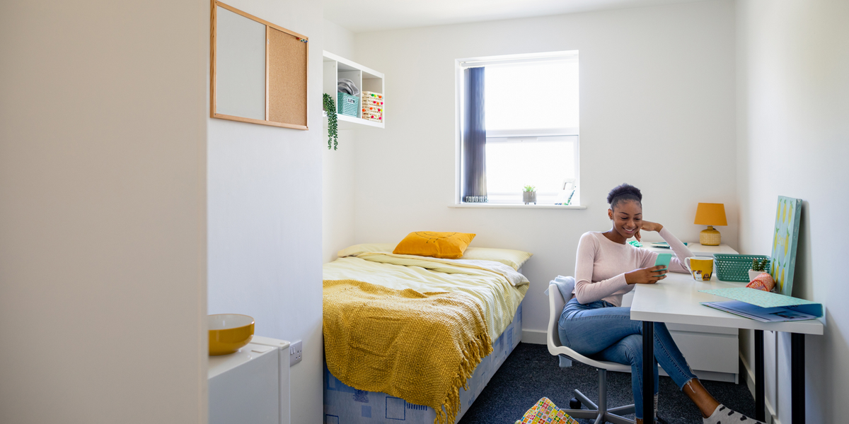 Best air purifiers for dorm deals rooms